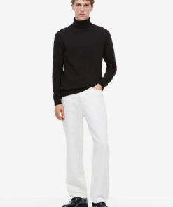 Slim Fit Fine-knit Turtleneck Sweater